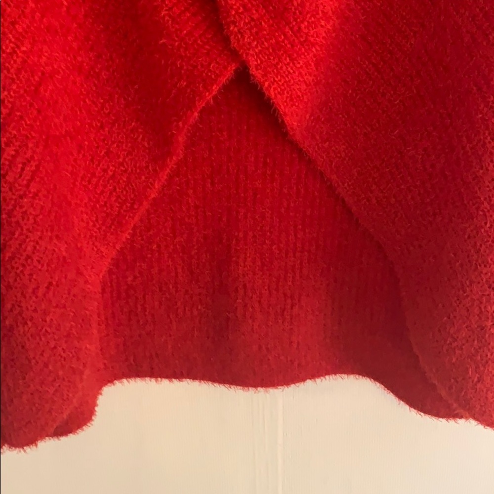 ALMOST FAMOUS red v neck sweater size 2X. - Picture 4 of 5